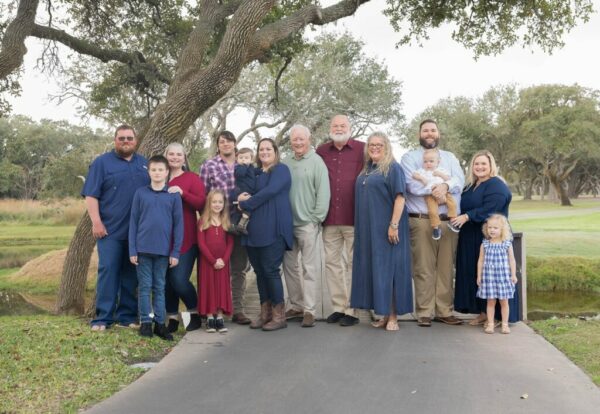 Family Photo C-Side Decorating 